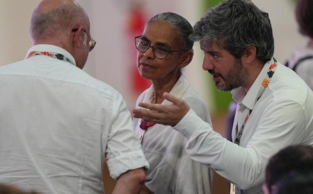 Proposed deal at UN climate talks doesn't mention fossil fuels that many nations wanted