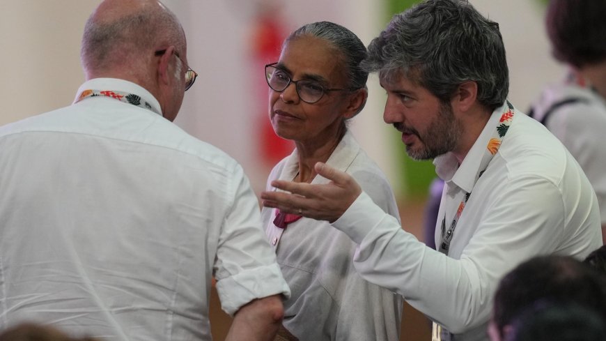 Proposed deal at UN climate talks doesn't mention fossil fuels that many nations wanted